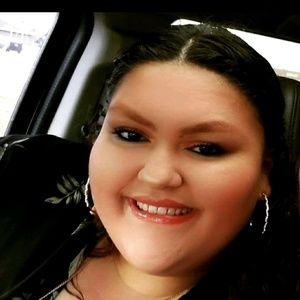 Meet your Posher, Leilany